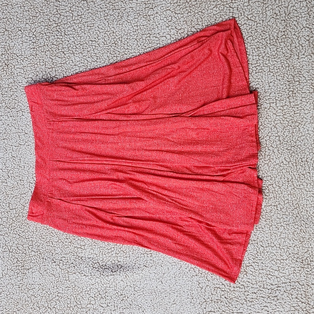 Lularoe Madison Skirt (Has Pockets!!)